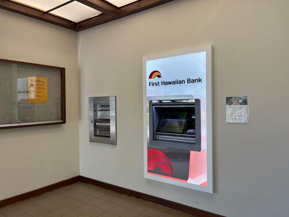 First Hawaiian Bank Princeville Branch Image
