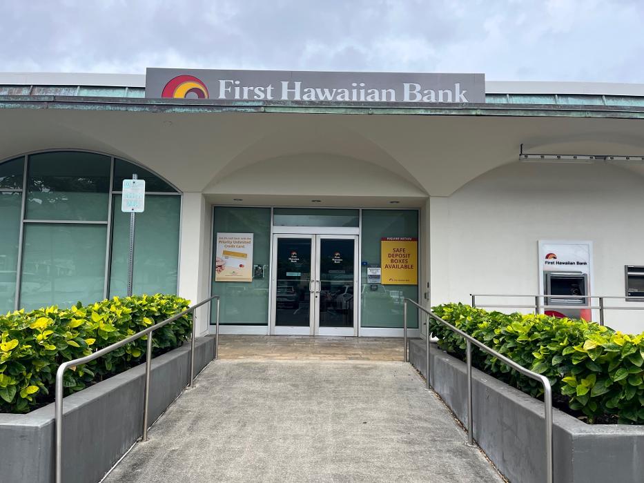 First Hawaiian Bank Kaneohe Branch - Kaneohe, HI