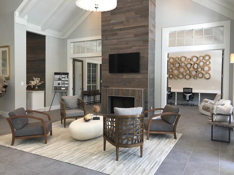 Radius Palms - Tampa, FL