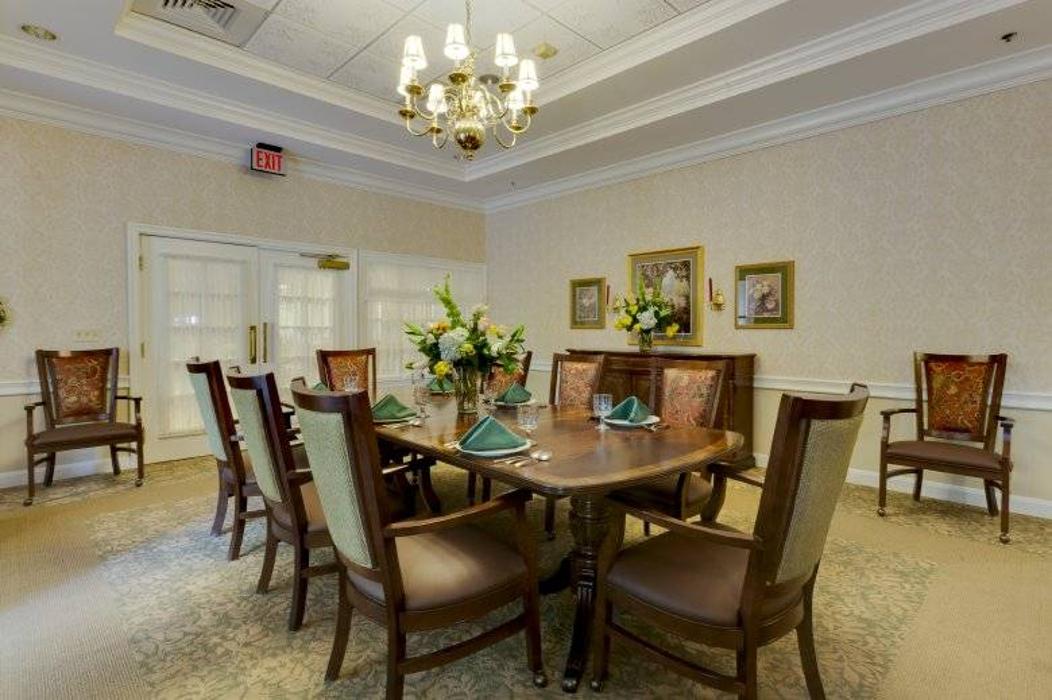 Brighton Gardens of Friendship Heights - Chevy Chase, MD