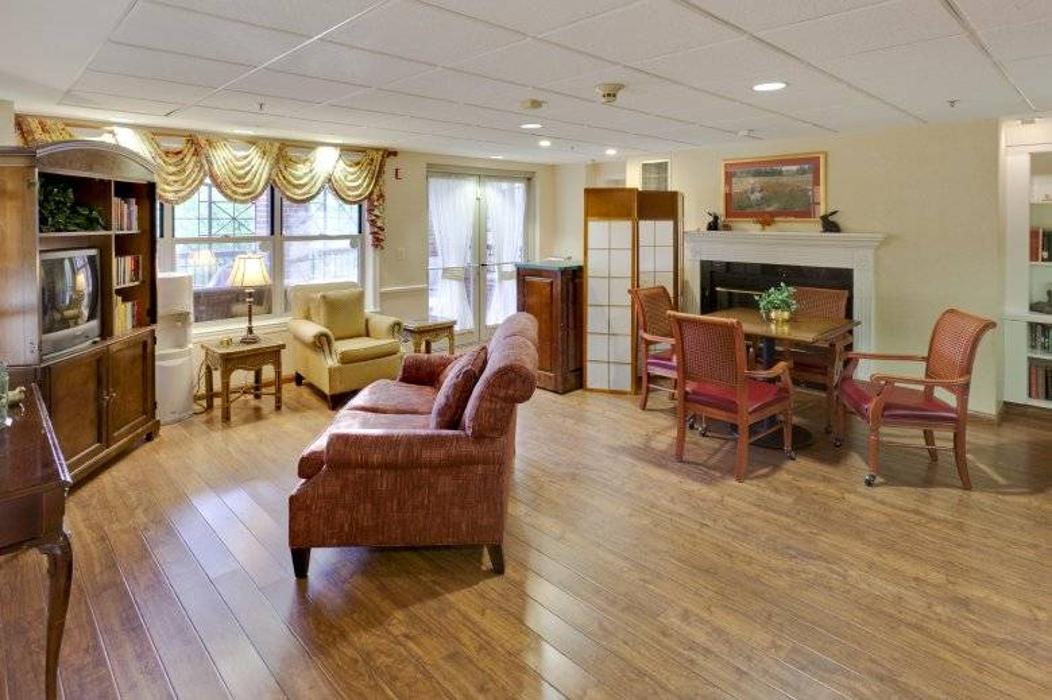 Brighton Gardens of Friendship Heights - Chevy Chase, MD