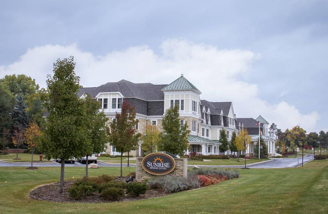 Sunrise of Bloomfield Hills - Bloomfield Hills, MI