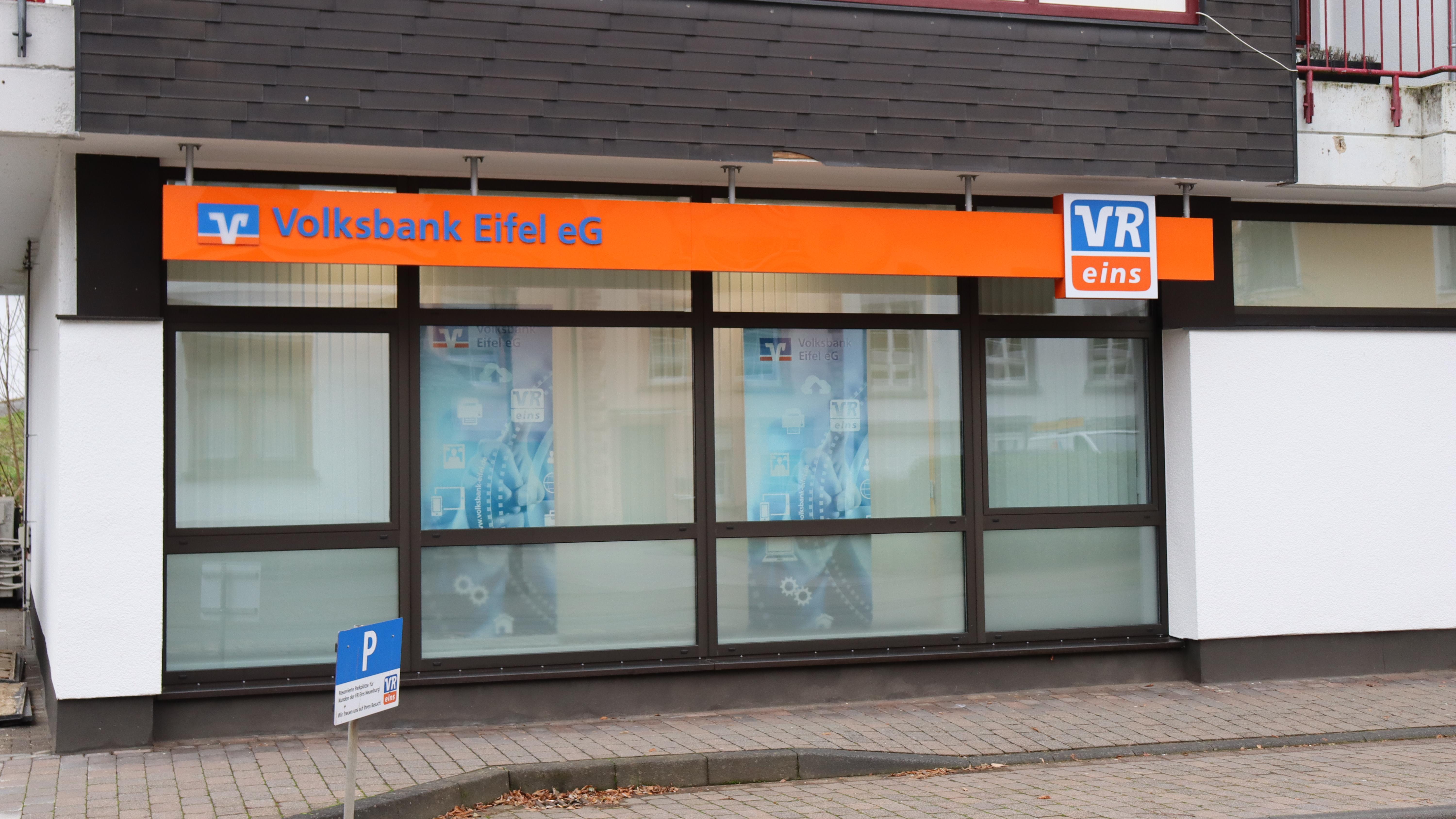 Volksbank Trier Eifel eG, Beratungscenter Neuerburg, Poststraße in Neuerburg