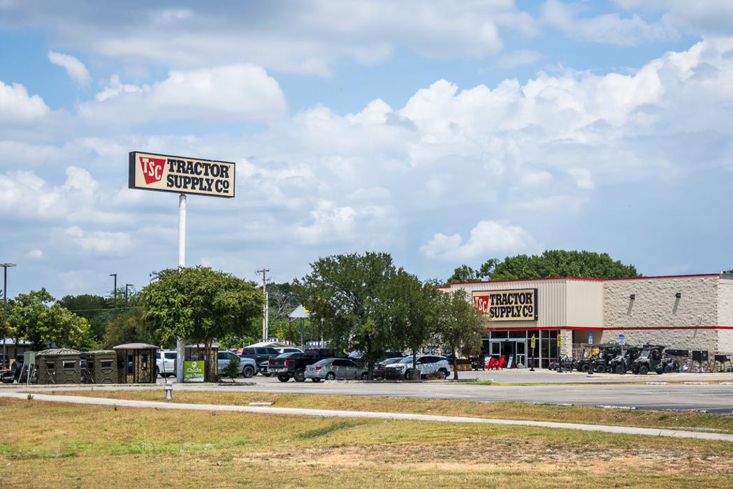 Tractor Supply Co. Image