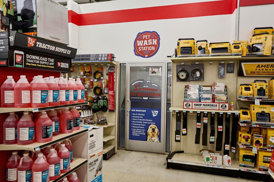 Tractor Supply Co. Image