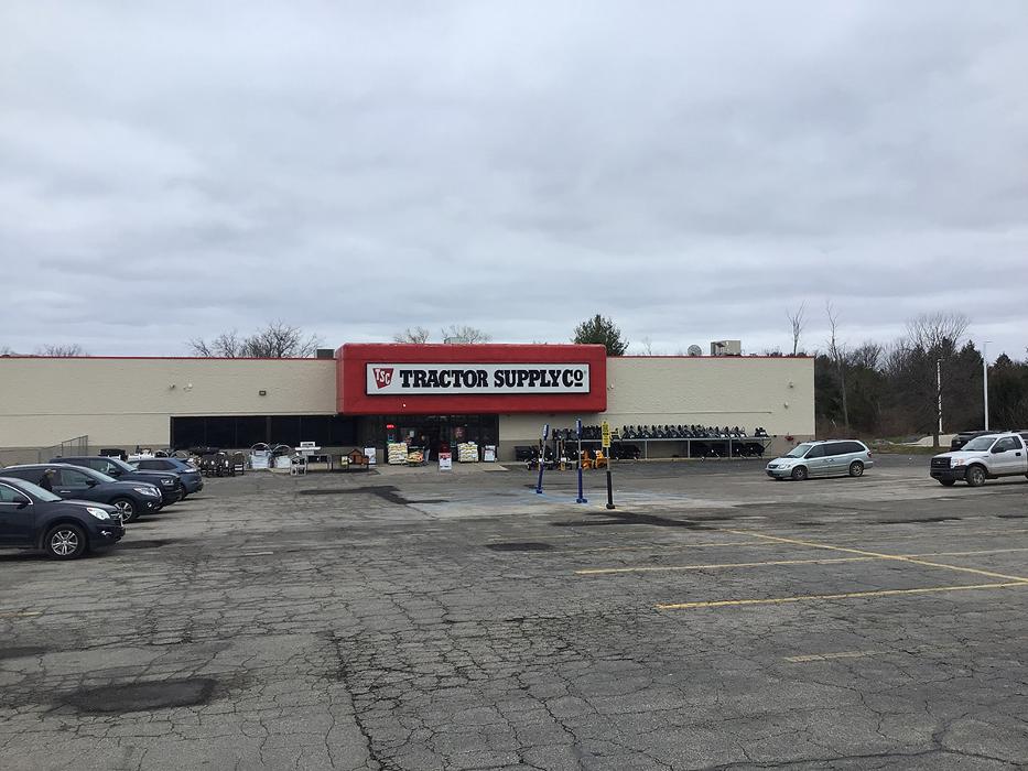 Tractor Supply Co. - Fremont, MI
