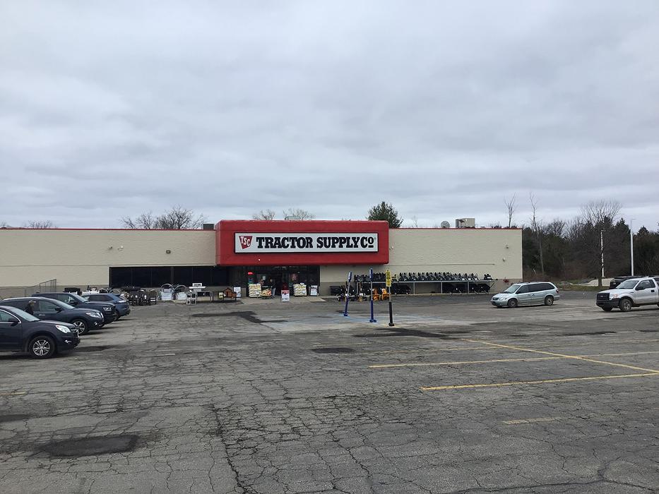 Tractor Supply Co. - Fremont, MI