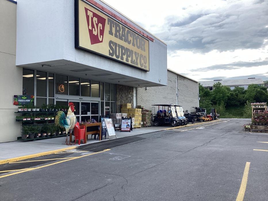 Tractor Supply Co. Image