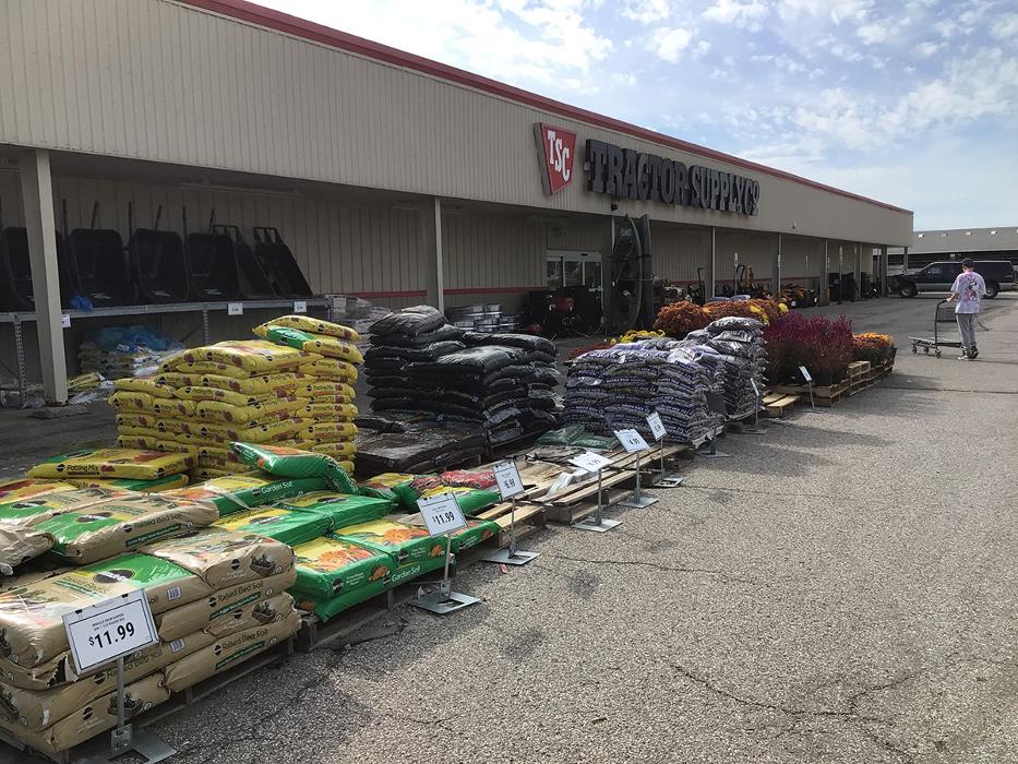 Tractor Supply Co. - Lansing, MI