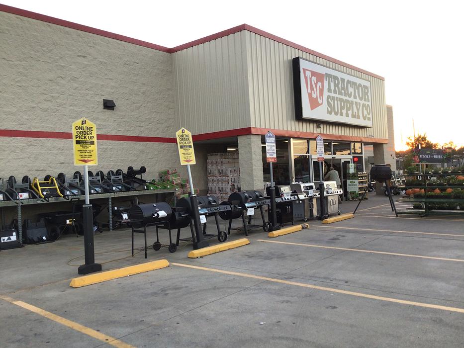 Tractor Supply Co. Image