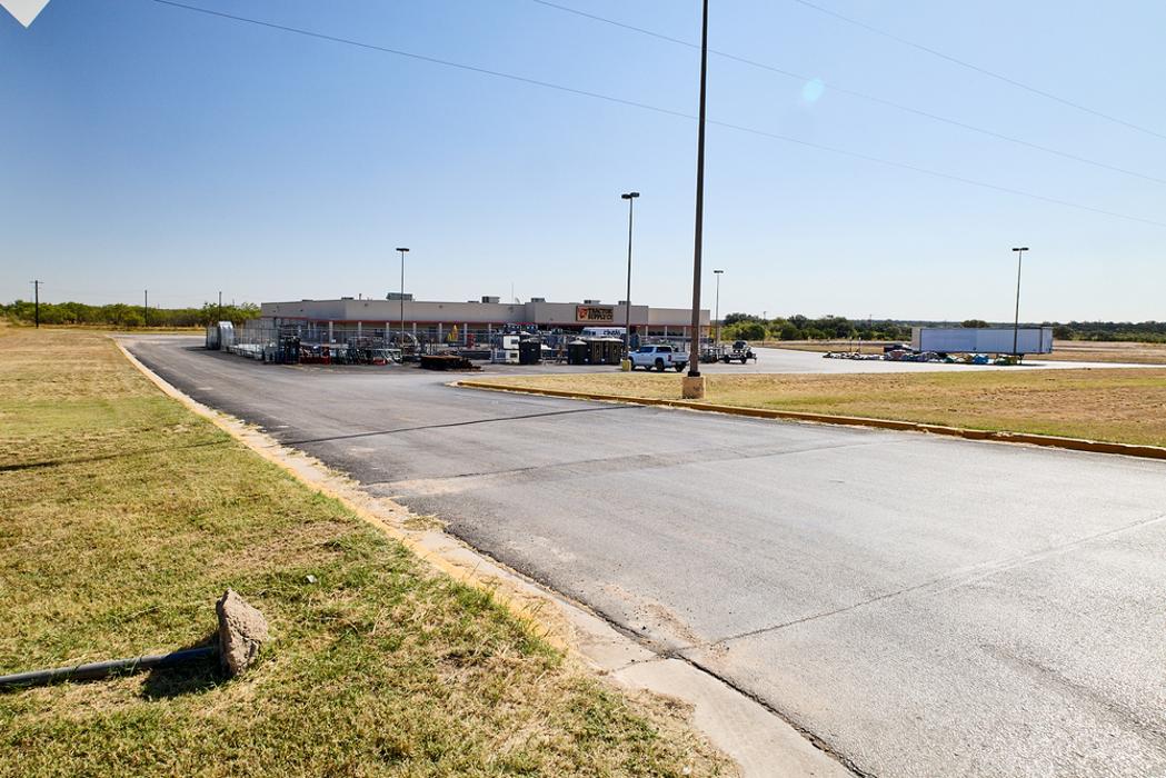 Tractor Supply Co. Image