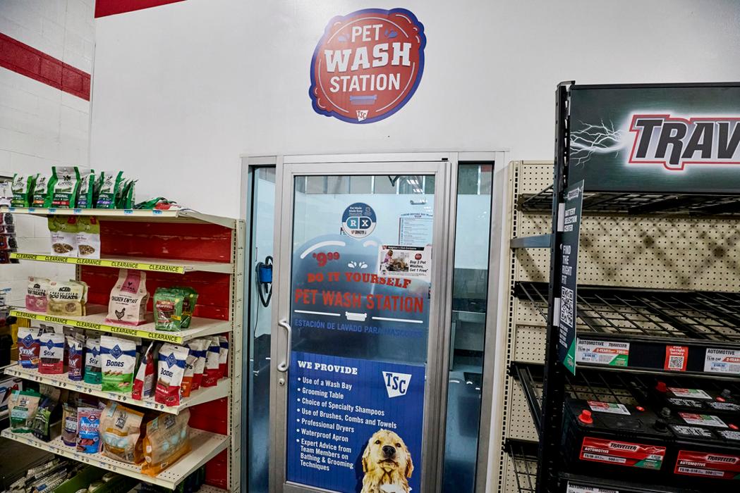 Tractor Supply Co. Image