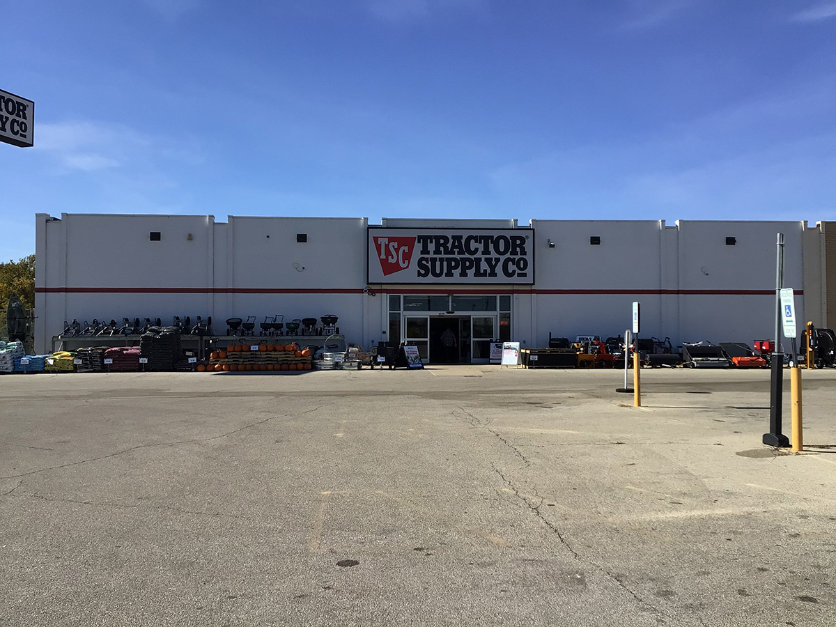 Tractor Supply Co. - Pekin, IL 61554 - (309)353-3276 | ShowMeLocal.com