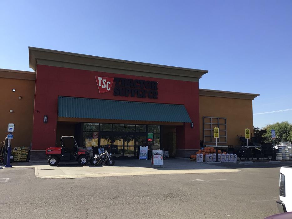 Tractor Supply Co. - Tulare, CA