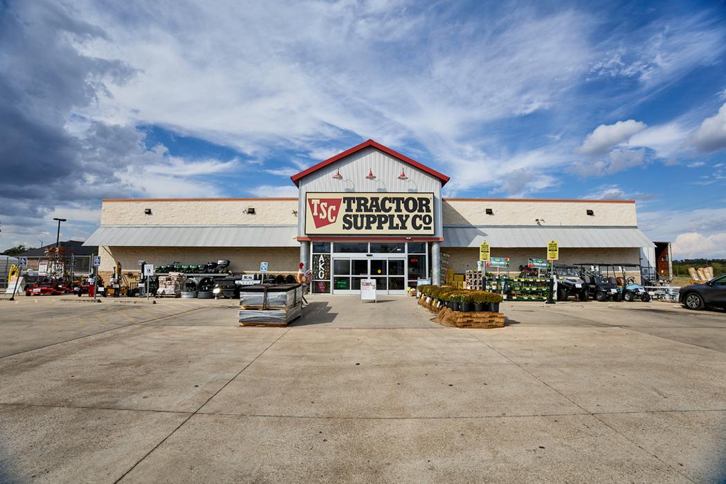 Tractor Supply Co. - Cuero, TX