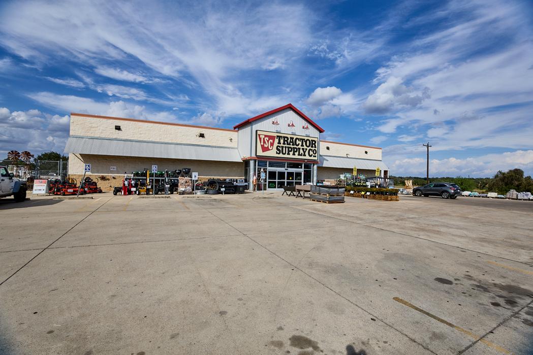 Tractor Supply Co. - Cuero, TX