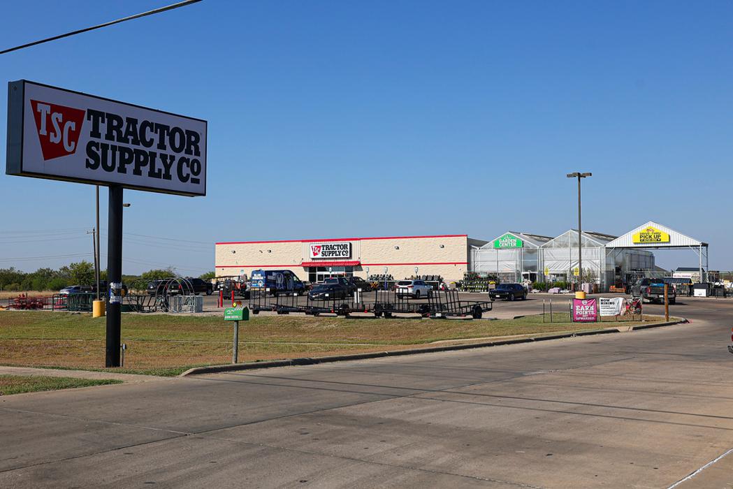 Tractor Supply Co. Image