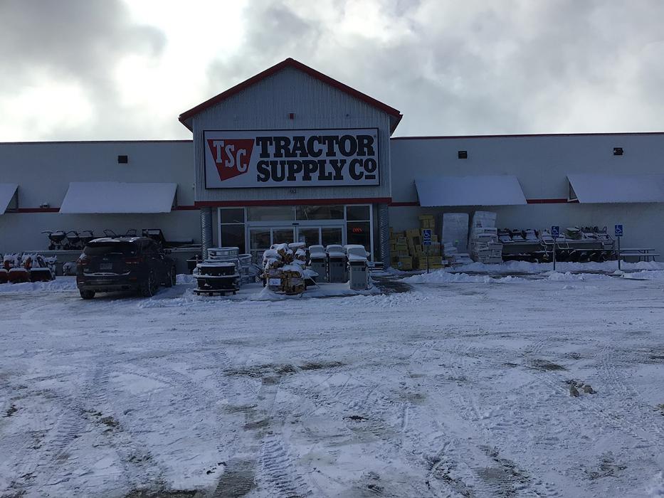 Tractor Supply Co. - Laurel, MT