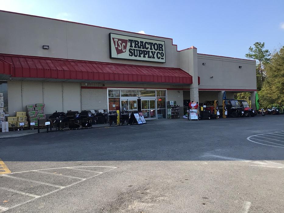 Tractor Supply Co. Image