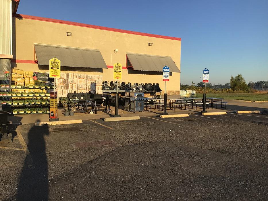 Tractor Supply Co. - Alexandria, LA