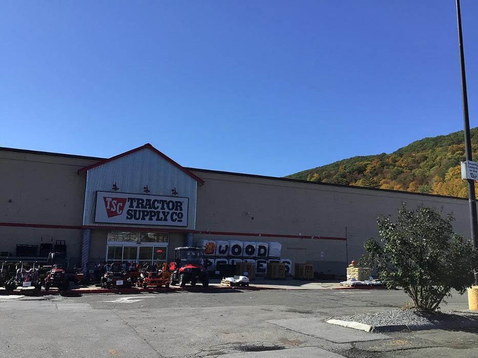 Tractor Supply Co. - North Adams, MA