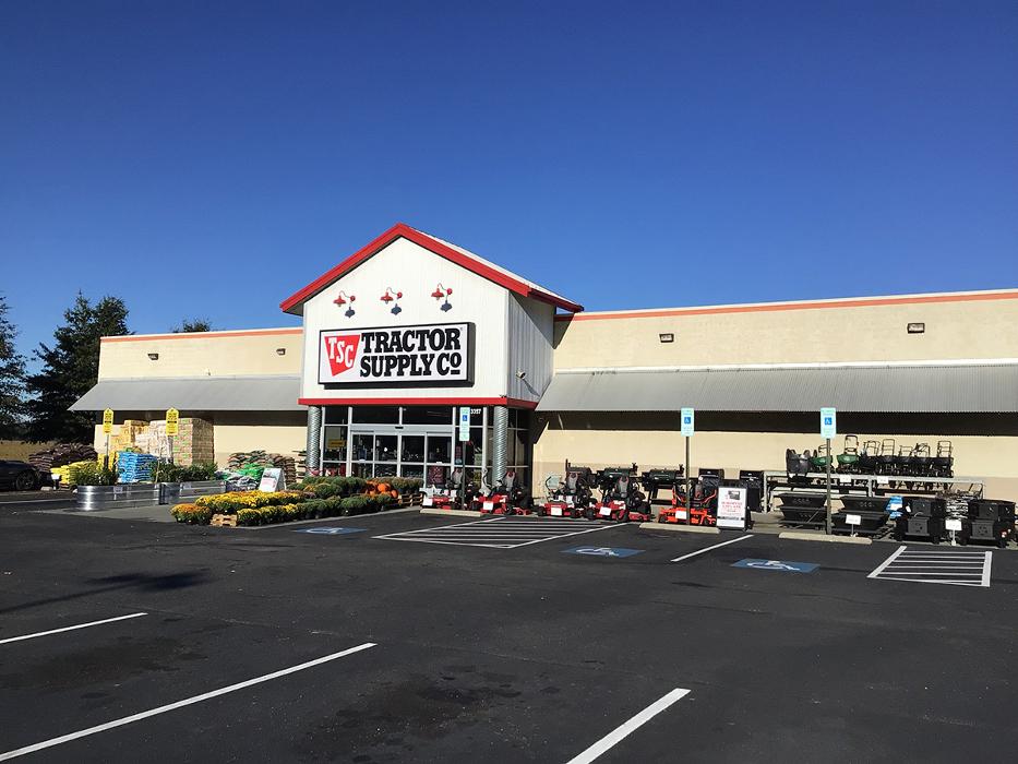 Tractor Supply Co. - Lumberton, NC