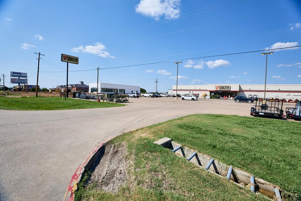 Tractor Supply Co. Image