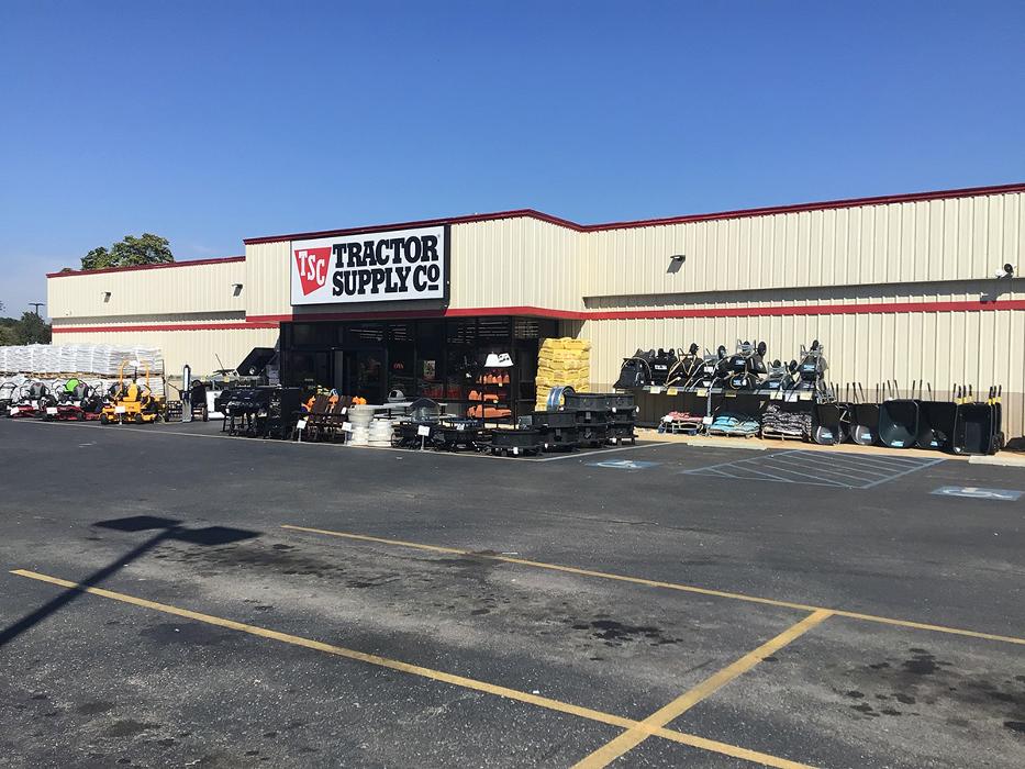 Tractor Supply Co. - Willow Springs, MO