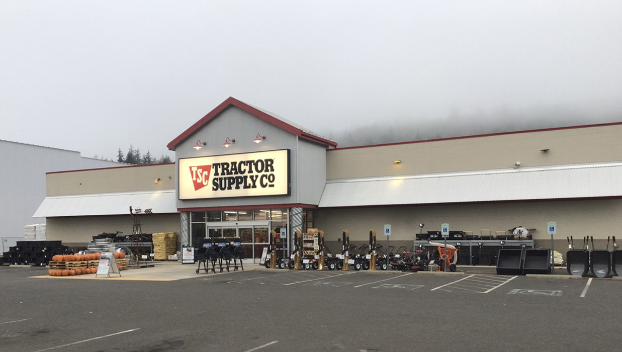 Tractor Supply Co. - Kelso, WA
