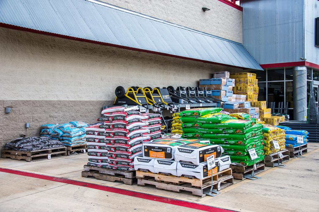 Tractor Supply Co. Image