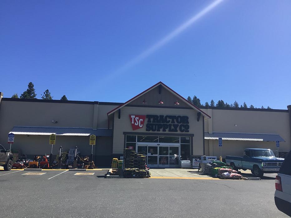 Tractor Supply Co. - Grass Valley, CA