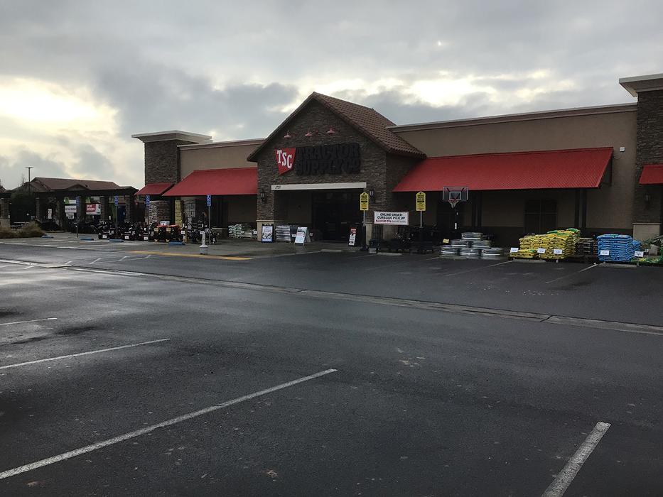 Tractor Supply Co. Image