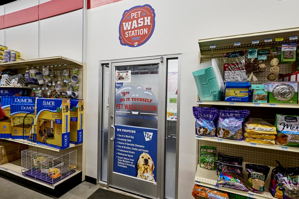 Tractor Supply Co. Image