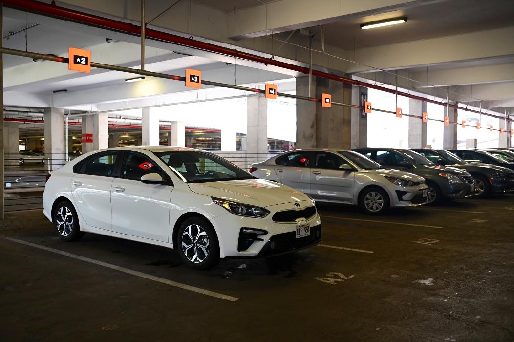Avis Car Rental - Kahului, HI