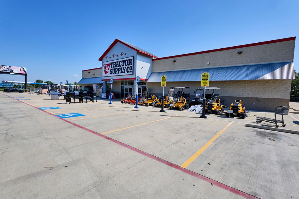Tractor Supply Co. Image