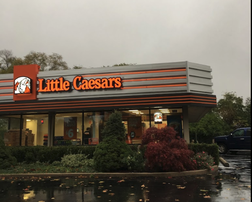 Little Caesars Pizza Image