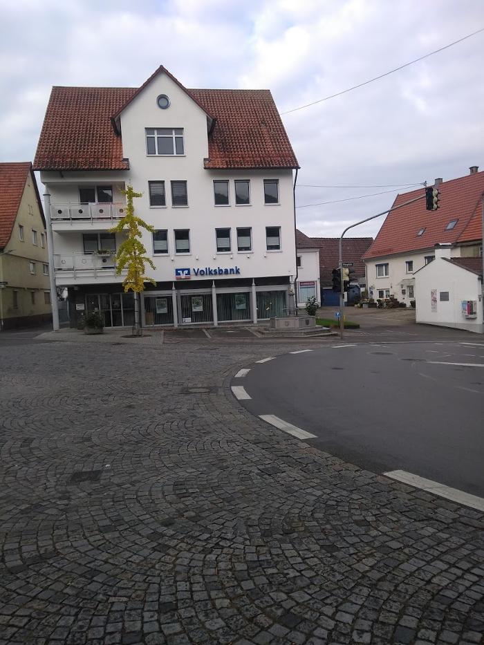 Vereinigte Volksbanken eG - Filiale Gönningen, Stöfflerplatz in Reutlingen