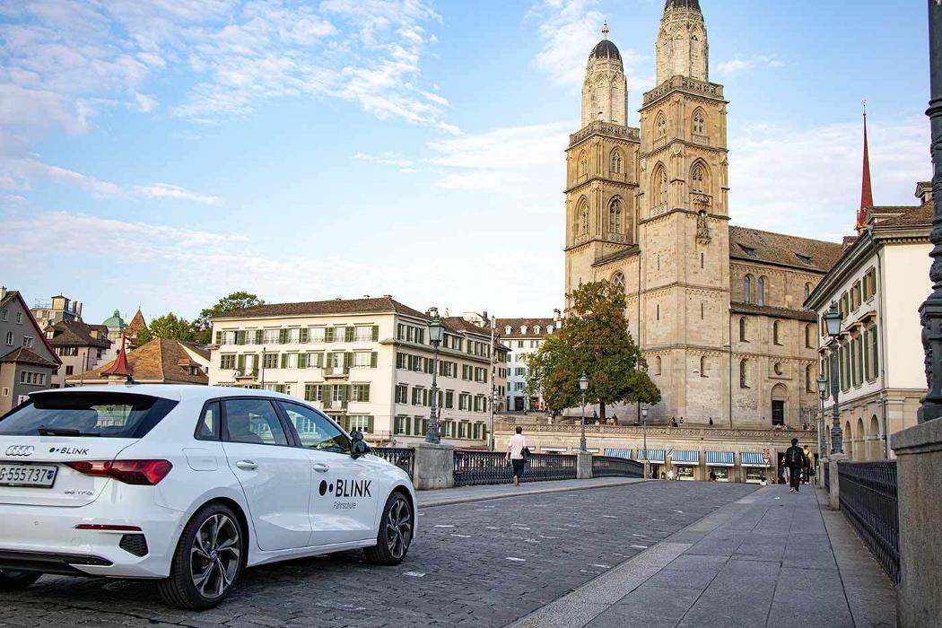 BLINK Fahrschule Zürich | Auto Fahrstunden, Motorrad Grundkurse, VKU, Bederstrasse in Zürich