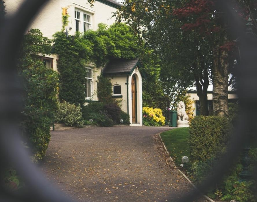Urban Landscaping and Tree Care - Englewood, CO