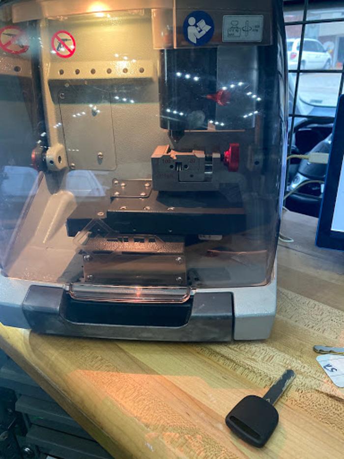 Car Keys 4 Less - Lees Summit, MO