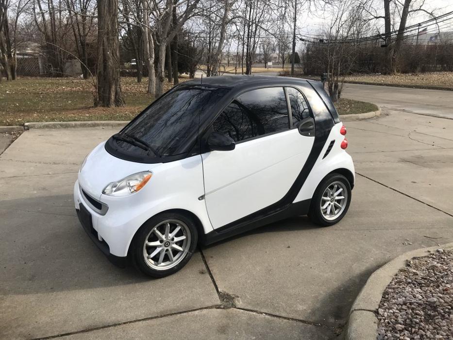 RC Auto Glass - Sterling Heights, MI