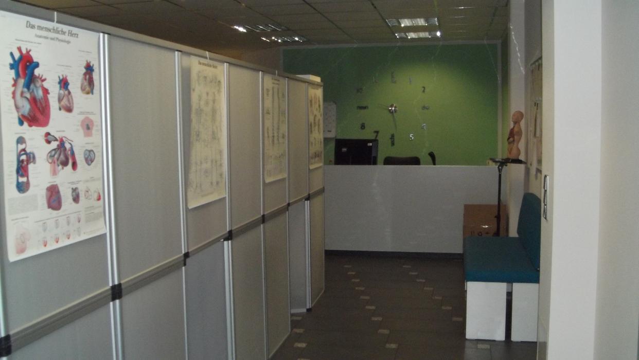 HSW Heilpraktikerschule Wesel Petzinger, Fritz-Haber-Straße in Wesel