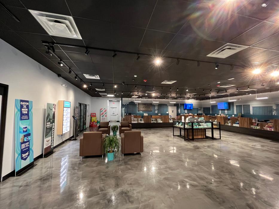 Curaleaf Dispensary West Palm Beach - West Palm Beach, FL