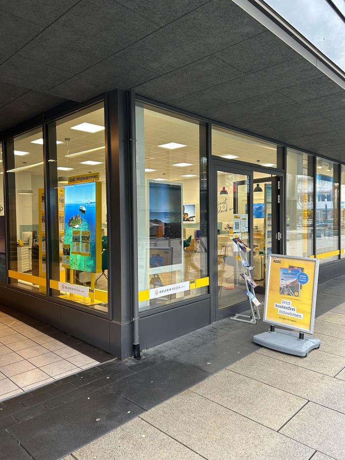 GALERIA Reisen Singen, Hegaustraße in Singen (Hohentwiel)