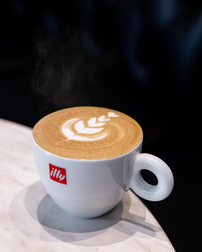 Crema Gourmet Espresso Bar - Coral Gables, FL