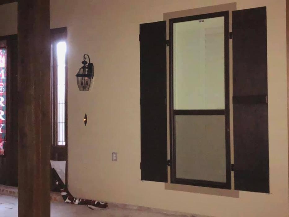 Custom Craft House LLC - Jennings, LA