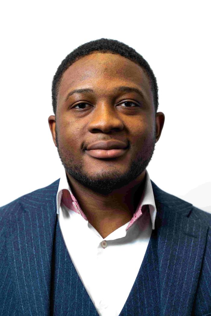 ERGO Pro Henri Dumont Tchokossi in Berlin