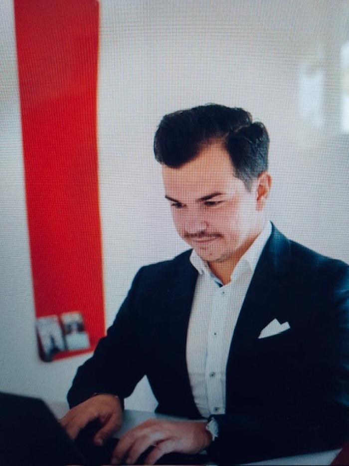 ERGO Versicherung Sören Singer, Beethovenstraße in Stuttgart