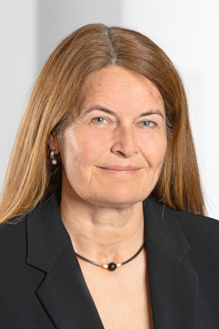 ERGO Versicherung Elena Wagner, Waldkugelweg in Würzburg