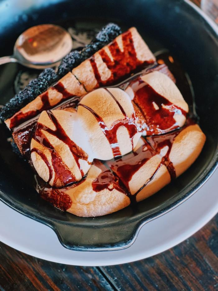 CLOSED - Joe's Crab Shack - Colorado Springs, CO